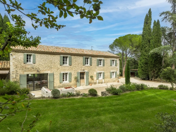 5 Bedroom Villa/House in Mas Blanc Des Alpilles 28