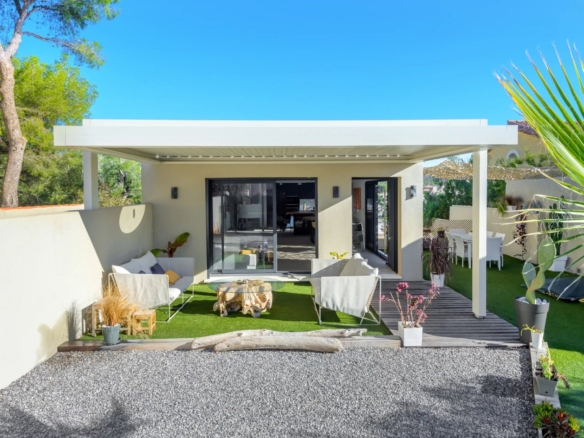 3 Bedroom Villa/House in Carry Le Rouet 4