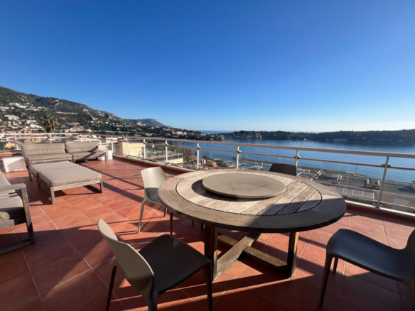2 Bedroom Apartment in Villefranche Sur Mer 30