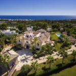 7 Bedroom Villa/House in The Golden Mile 2