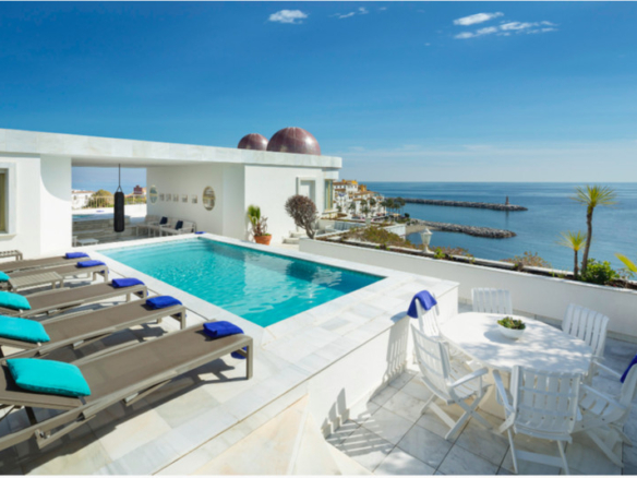 6 Bedroom Apartment in Puerto Banús 5