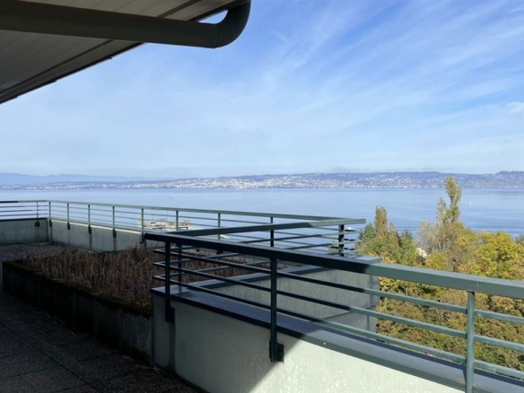 4 Bedroom Apartment in Evian Les Bains 28