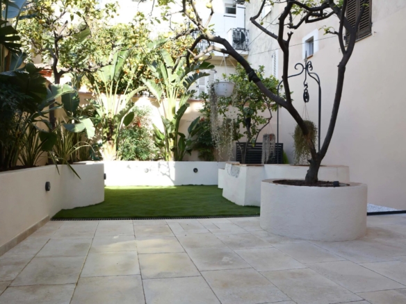 3 Bedroom Apartment in Antibes 20