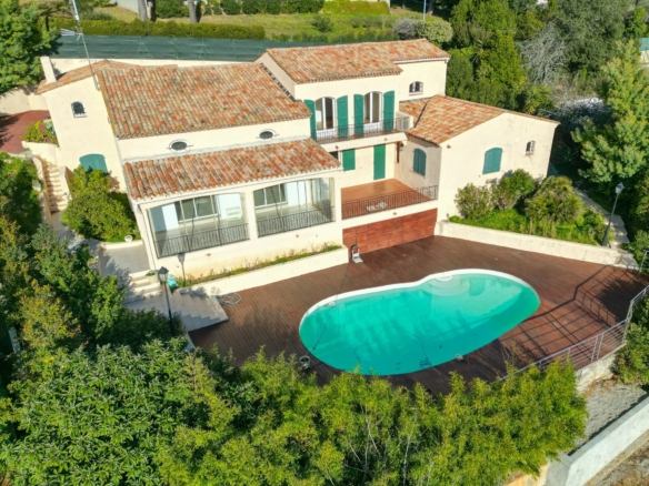 4 Bedroom Villa/House in Cannes 20