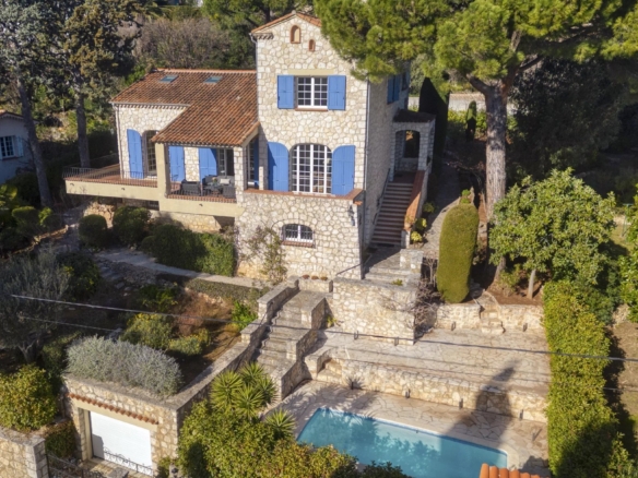 5 Bedroom Villa/House in Vence 12