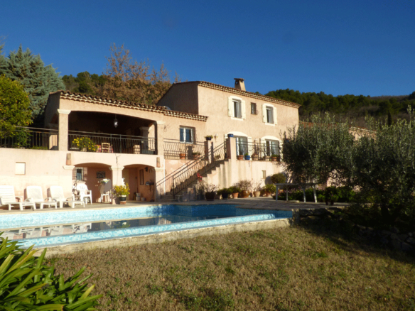 3 Bedroom Villa/House in Seillans 2
