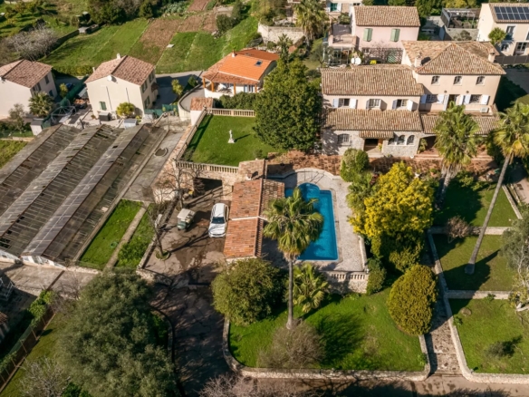 4 Bedroom Villa/House in Le Golfe Juan 34