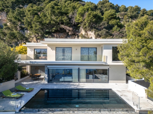 5 Bedroom Villa/House in Villefranche Sur Mer 34
