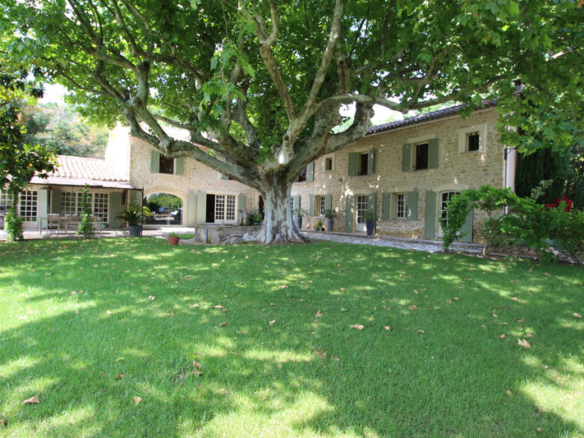 8 Bedroom Villa/House in Beaumes De Venise 18
