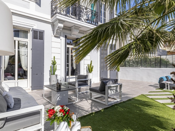 3 Bedroom Villa/House in Cannes 28