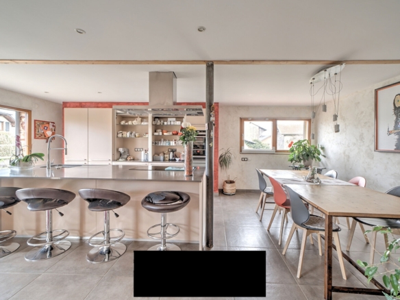 4 Bedroom Villa/House in Saint Genis Pouilly 20