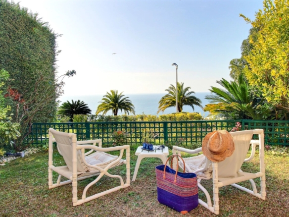 1 Bedroom Apartment in Nice - Mont Boron 32