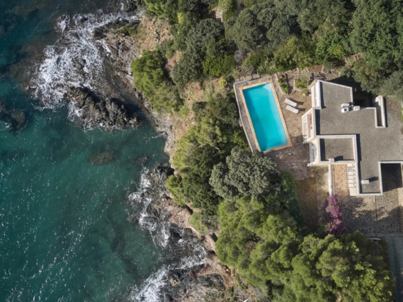 8 Bedroom Villa/House in La Croix Valmer 36