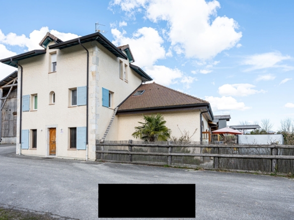 3 Bedroom Villa/House in Peron 2