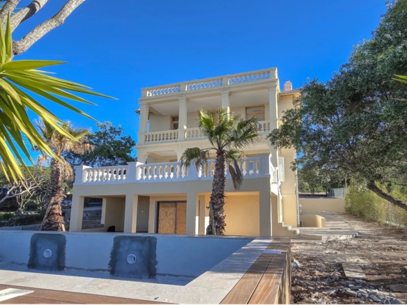 4 Bedroom Villa/House in St Raphael 32