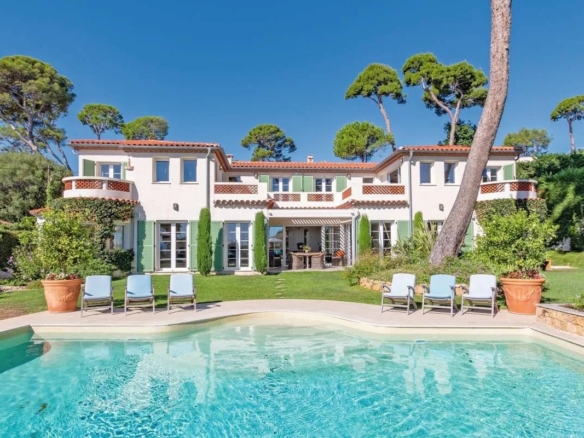 4 Bedroom Villa/House in Cap D Antibes 10