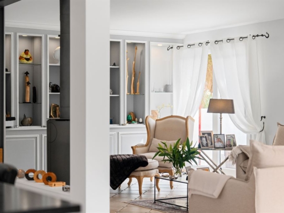 4 Bedroom Villa/House in Neuvecelle 4