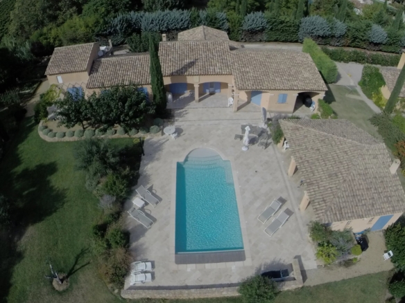 5 Bedroom Villa/House in Cotignac 4