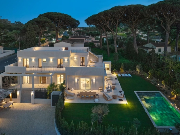 5 Bedroom Villa/House in Saint Tropez 6