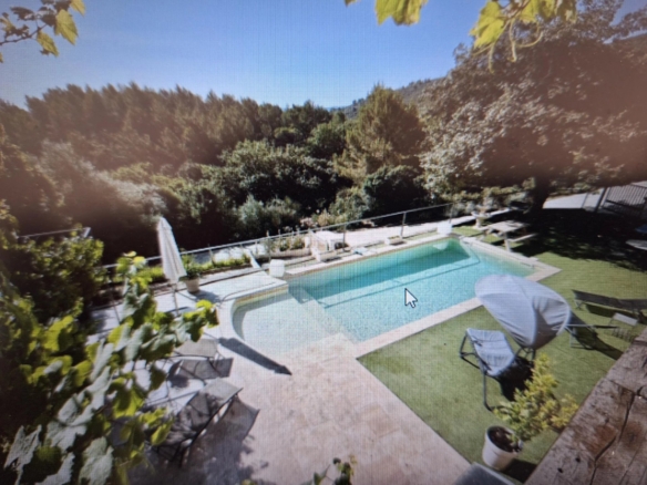 5 Bedroom Villa/House in Le Cannet Des Maures 14