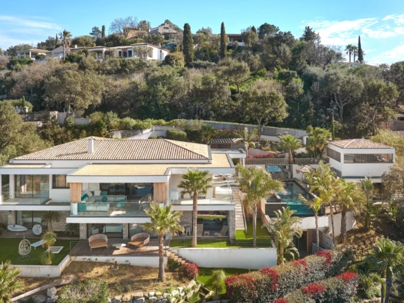 6 Bedroom Villa/House in Gassin 32