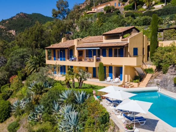 5 Bedroom Villa/House in Theoule Sur Mer 18