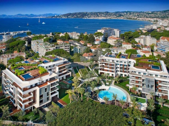 3 Bedroom Apartment in Cap D Antibes 28
