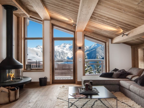 5 Bedroom Chalet in Courchevel 16