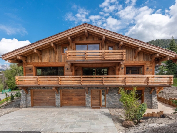 6 Bedroom Chalet in Megeve 24