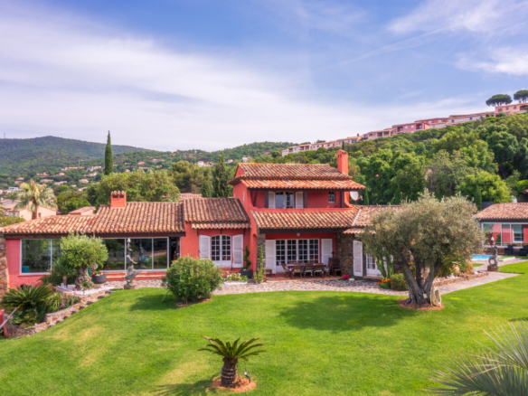 5 Bedroom Villa/House in Cavalaire Sur Mer 16