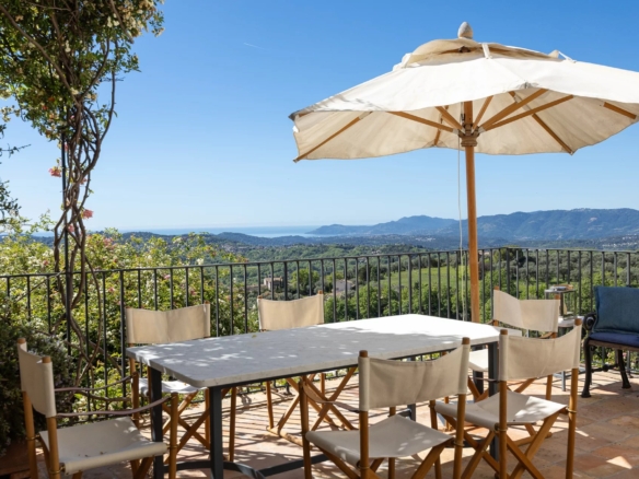 6 Bedroom Villa/House in Chateauneuf Grasse 22
