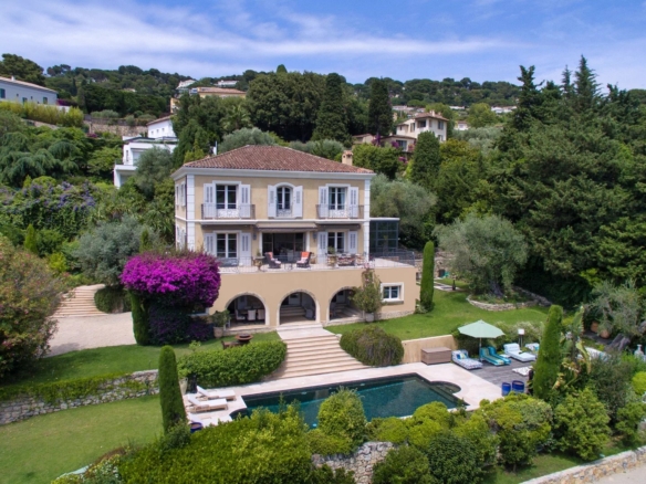 5 Bedroom Villa/House in Cannes 22