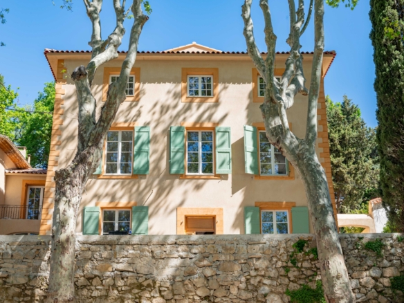 3 Bedroom Apartment in Aix En Provence 28