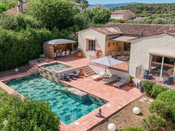 4 Bedroom Villa/House in Mougins 18