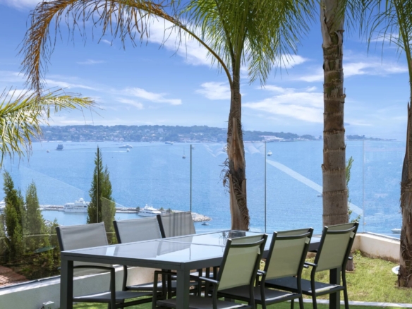 5 Bedroom Villa/House in Vallauris 36