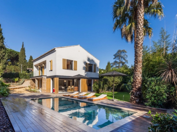 4 Bedroom Villa/House in La Croix Valmer 4
