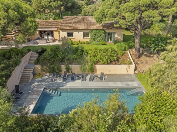 4 Bedroom Villa/House in Ramatuelle 8