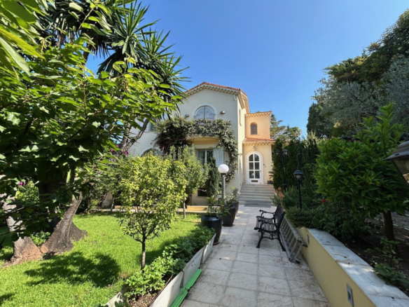 4 Bedroom Villa/House in Juan Les Pins 2