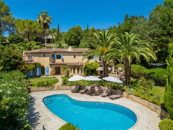 5 Bedroom Villa/House in Chateauneuf Grasse 36