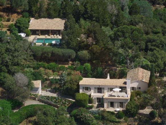 8 Bedroom Villa/House in La Croix Valmer 22