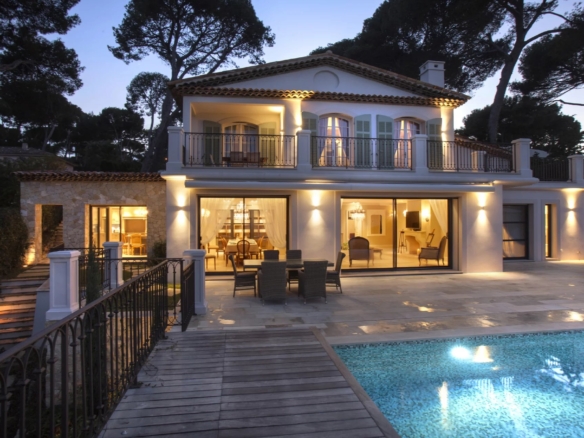 5 Bedroom Villa/House in Cap D Antibes 34