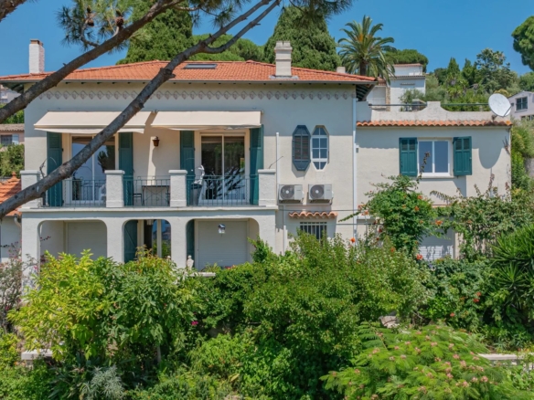 4 Bedroom Villa/House in Cannes 22