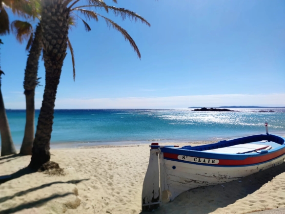 3 Bedroom Villa/House in Le Lavandou 4
