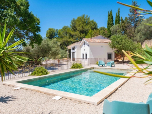 5 Bedroom Villa/House in Aubagne 28