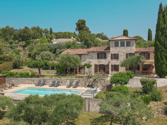 5 Bedroom Castle/Estates in Callian 6