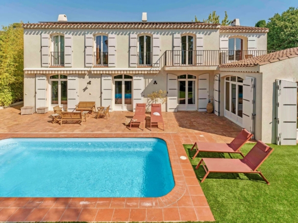 5 Bedroom Villa/House in Toulon 18