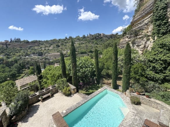 3 Bedroom Villa/House in Gordes 10
