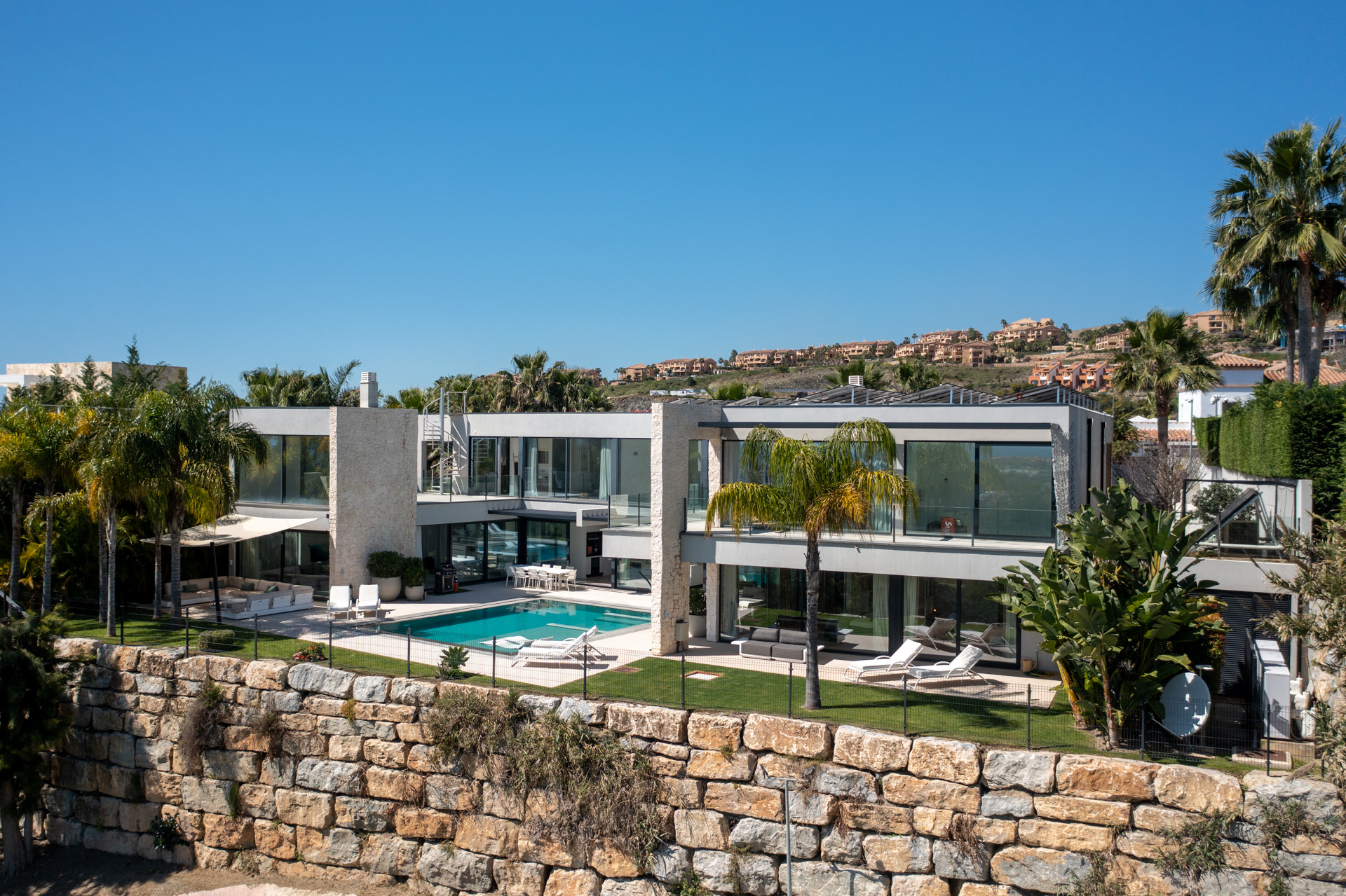 5 Bedroom Villa/House in Benahavís 16