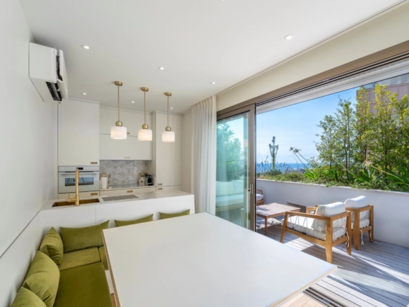 2 Bedroom Apartment in Monaco 8