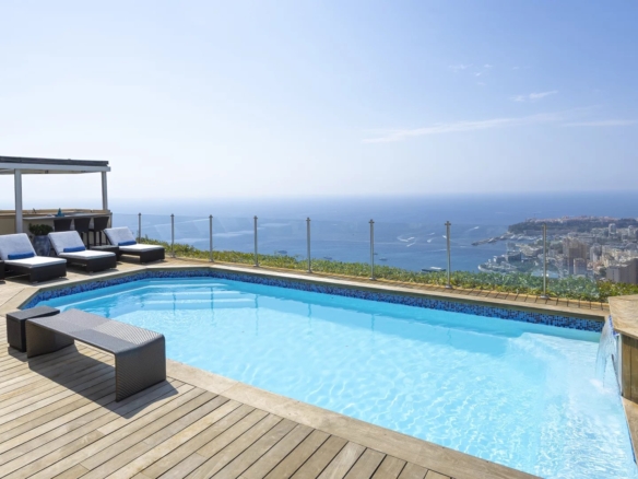5 Bedroom Villa/House in Roquebrune Cap Martin 12